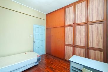 Chawan road Semi Detached  Double storey For Rent