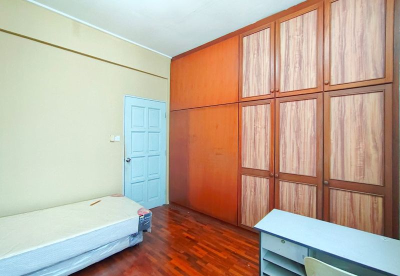 Chawan road Semi Detached  Double storey For Rent