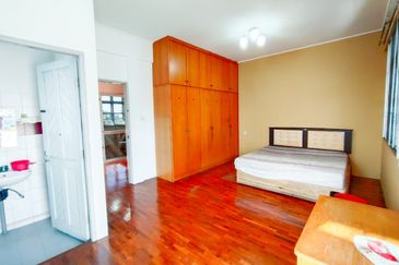 Chawan road Semi Detached  Double storey For Rent