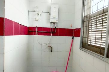 Chawan road Semi Detached  Double storey For Rent