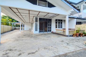 Chawan road Semi Detached  Double storey For Rent