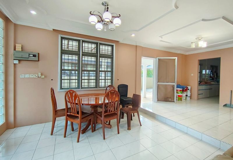 Chawan road Semi Detached  Double storey For Rent