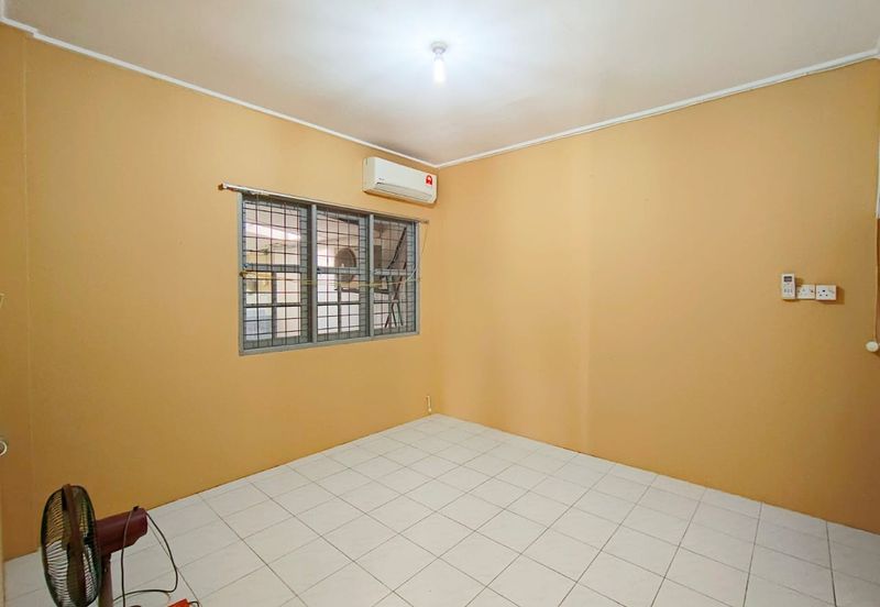 Chawan road Semi Detached  Double storey For Rent