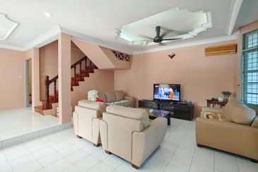 Chawan road Semi Detached  Double storey For Rent