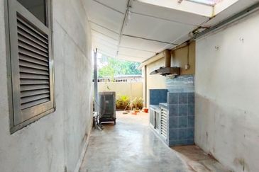 Chawan road Semi Detached  Double storey For Rent