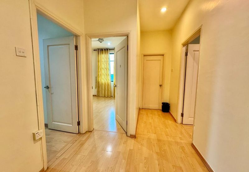 Park Avenue Apartment