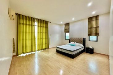 Park Avenue Apartment