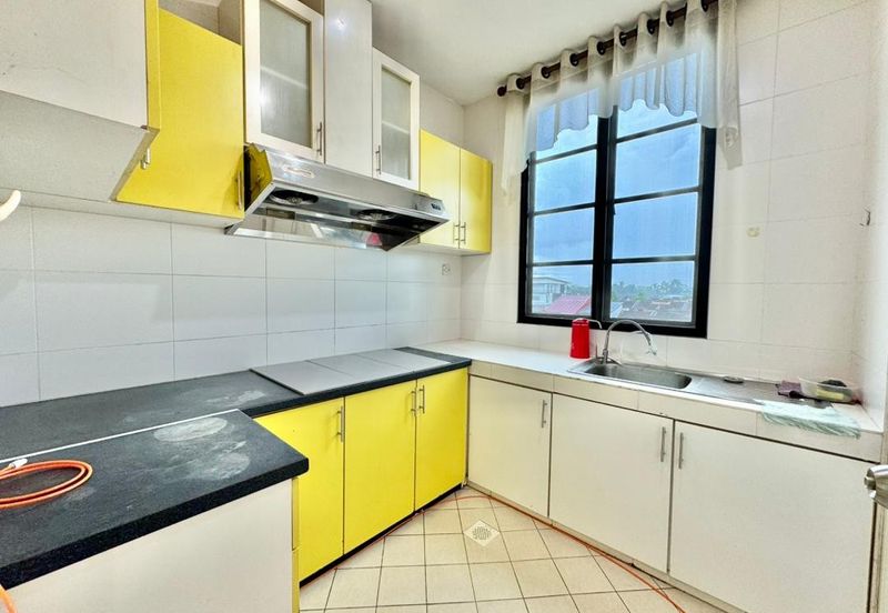 Park Avenue Apartment