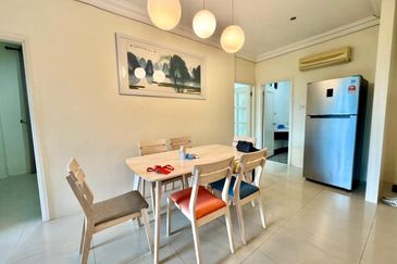 Park Avenue Apartment