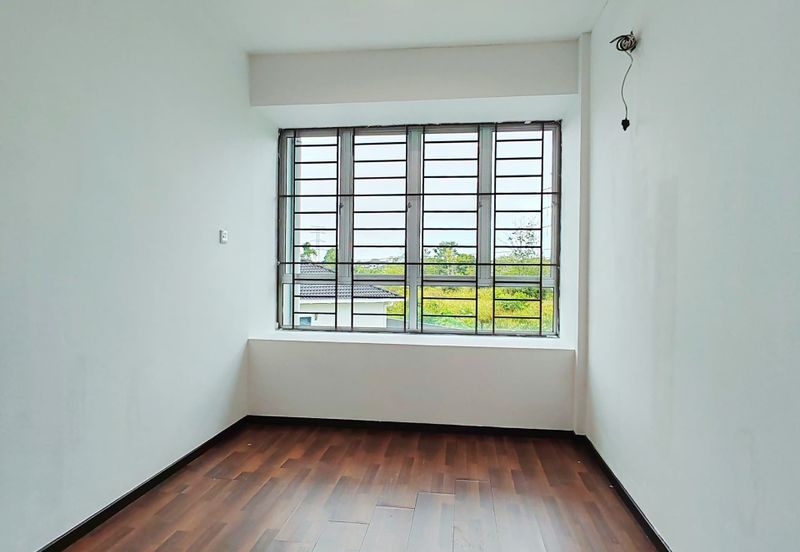 JALAN FEILD FORCE CORNER TERRACE FOR SALE