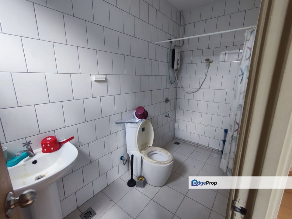 Academia Lane 3 Storey Intermediate Townhouse For Sale, Sarawak, Kota Samarahan
