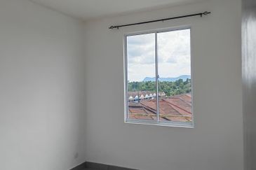 Matang apartment For Rent