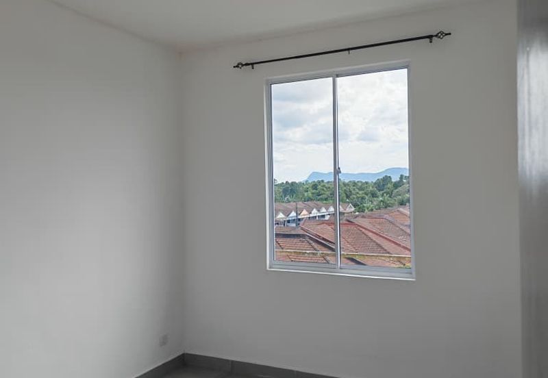 Matang apartment For Rent