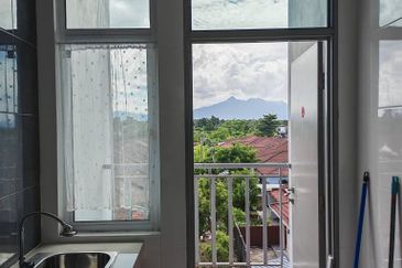 Matang apartment For Rent