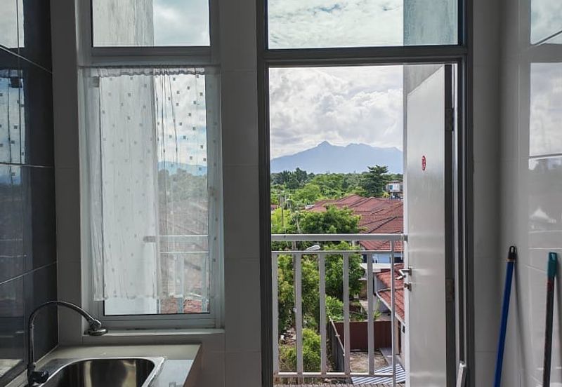 Matang apartment For Rent