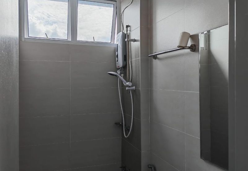 Matang apartment For Rent