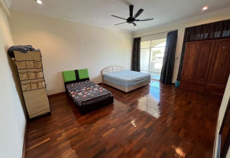 Hui Sing Double storey Semi Detached For Sale