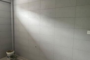 Stutong Baru Double Storey Intermediate For Sale