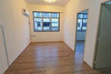 Chong Ling Park 1st Floor Office Unit For Rent