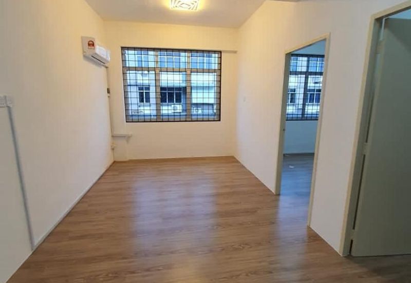 Chong Ling Park 1st Floor Office Unit For Rent