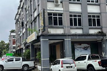 Chong Ling Park 1st Floor Office Unit For Rent