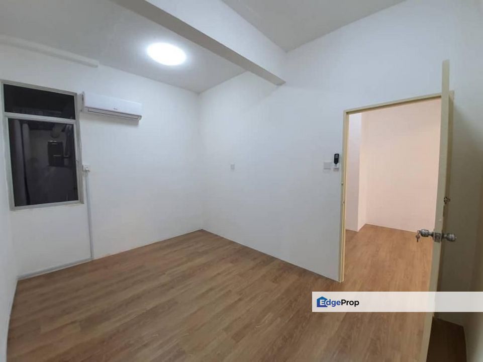 Chong Ling Park 1st Floor Office Unit For Rent, Sarawak, Kuching