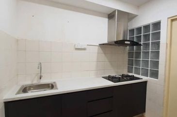 Chong Ling Park 1st Floor Office Unit For Rent