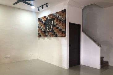 Taman Serapi Maju, Matang Double Storey Semi-D For Sale