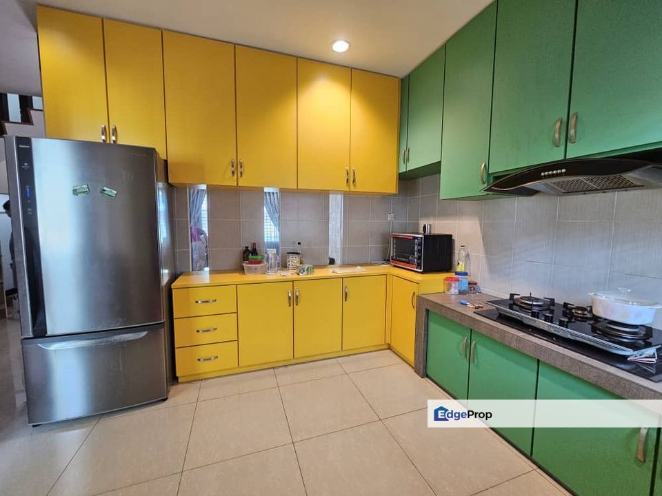 Uni Central Double Storey Terrace Intermediate House For Rent, Sarawak, Kota Samarahan