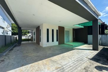 Pearl Avenue, Tapang Double Storey Semi-D House For Sale