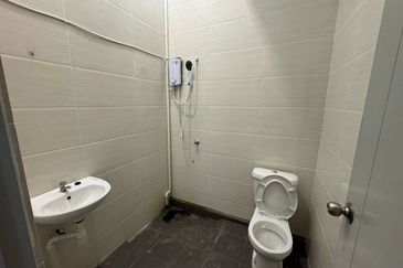 Pearl Avenue, Tapang Double Storey Semi-D House For Sale