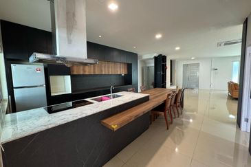 Pearl Avenue, Tapang Double Storey Semi-D House For Sale