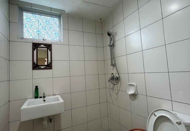 SkyVilla Condominium