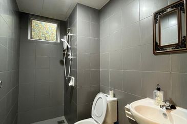 SkyVilla Condominium