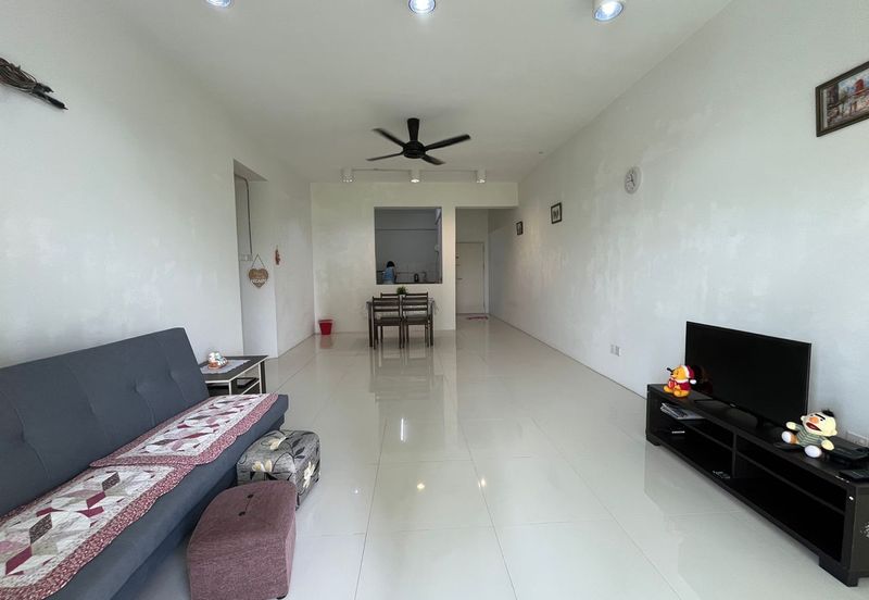 SkyVilla Condominium