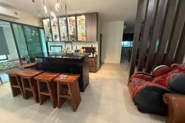 Green Gate, Jalan Stephen Yong Double storey Semi Detach For rent 