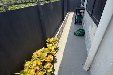 Green Gate, Jalan Stephen Yong Double storey Semi Detach For rent 