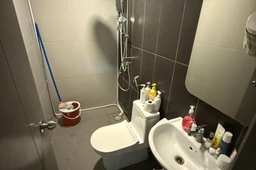 Green Gate, Jalan Stephen Yong Double storey Semi Detach For rent 