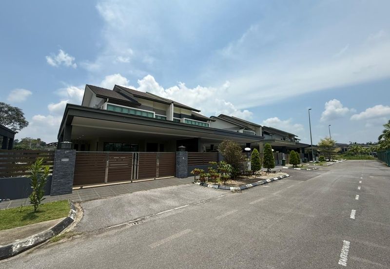 Green Gate, Jalan Stephen Yong Double storey Semi Detach For rent 
