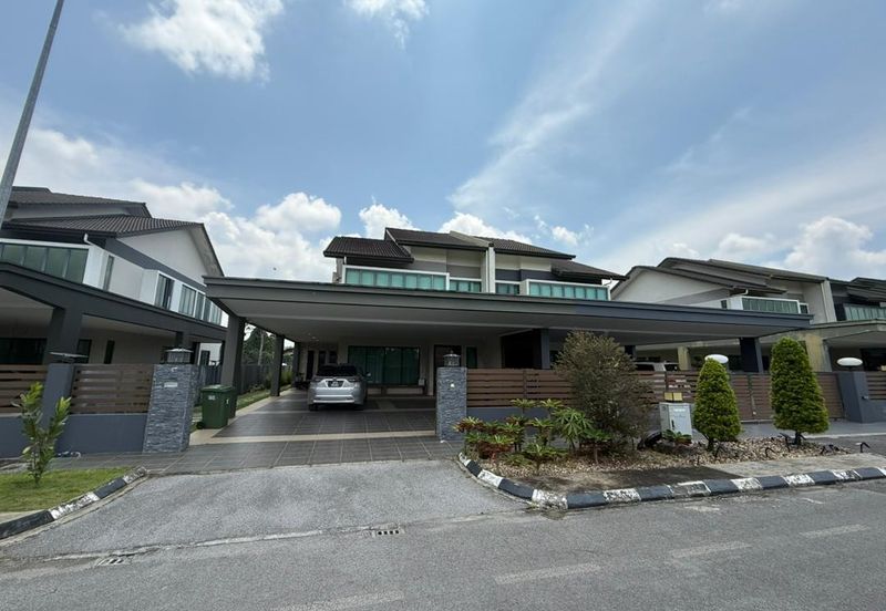 Green Gate, Jalan Stephen Yong Double storey Semi Detach For rent 