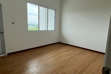 Jalan Semaba Double Storey Semi-D For Sale