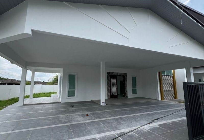 Jalan Semaba Double Storey Semi-D For Sale