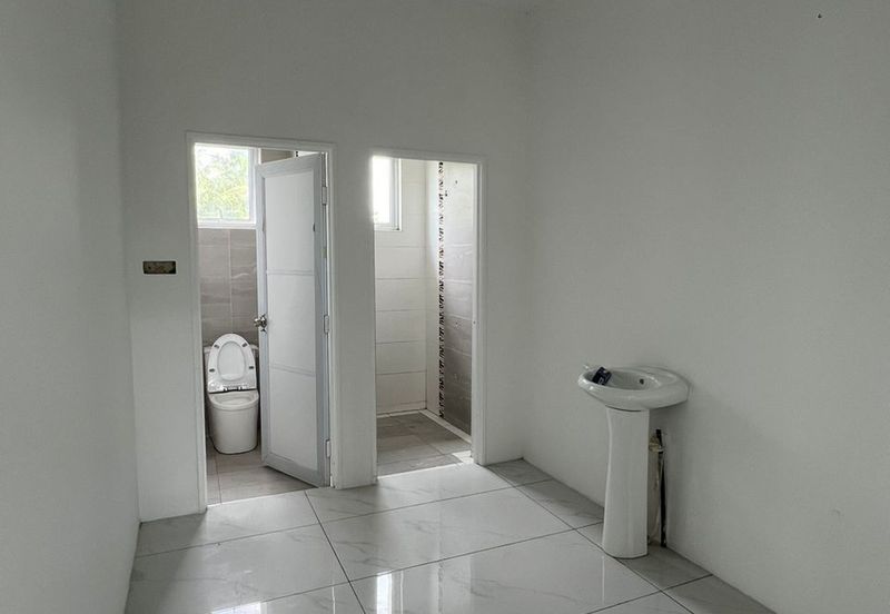 Jalan Semaba Double Storey Semi-D For Sale