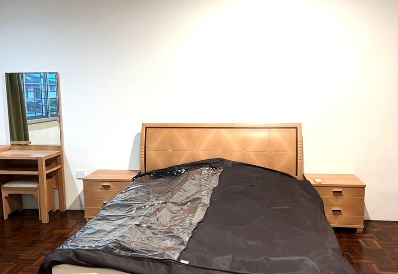 3rd mile, sunny hill Double Storey Terrace Intermediate House For Sale