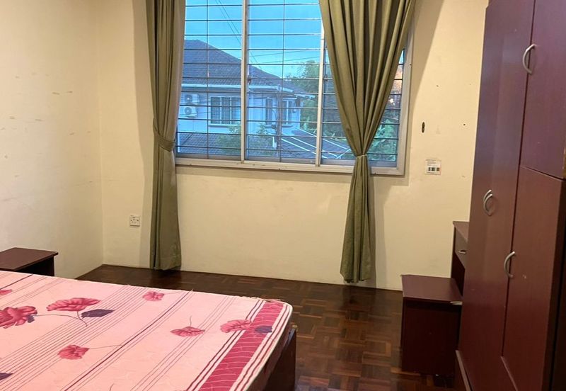 3rd mile, sunny hill Double Storey Terrace Intermediate House For Sale