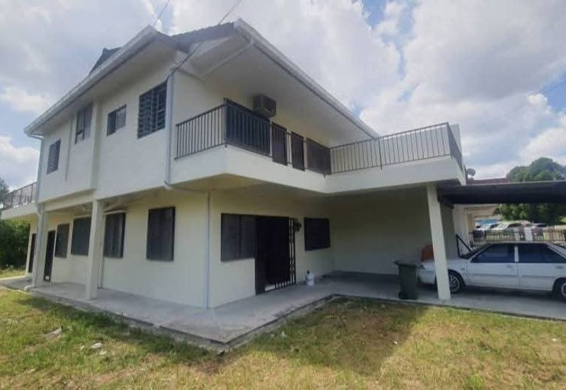 Double Storey Corner Terrace @ Peace Road, Pending For Sale