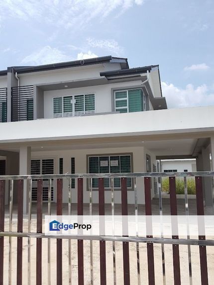 Uni Central Semi-D House For Rent, Sarawak, Kota Samarahan
