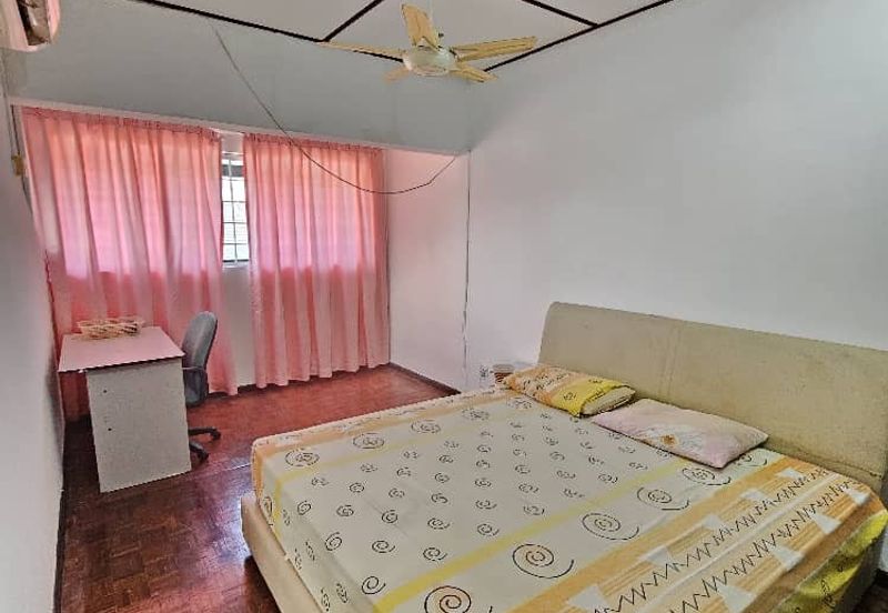 1.5 Storey Terrace Intermediate at Lorong Song For Sale