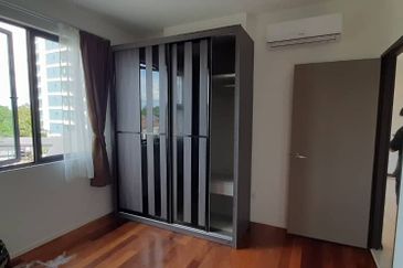 Rivervale Condominium