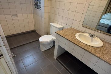 Batu Lintang Apartment For Rent